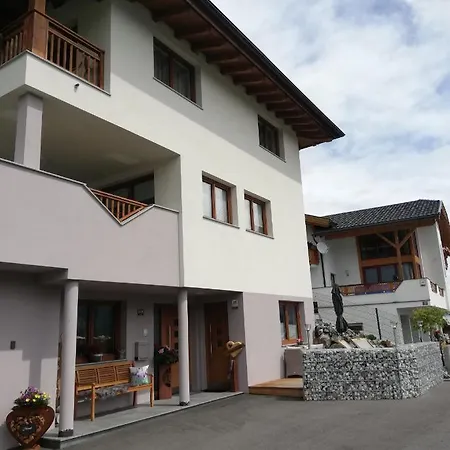 Apartment Ferienwohnung Heimatblick Wenns